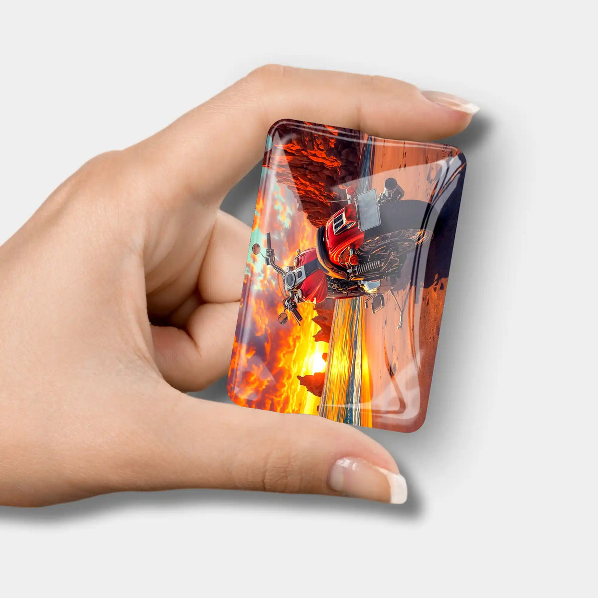 Glas Cover Minder für Diamond Painting mit Motiv Motorrad bei Sonnenuntergang als praktischer Magnet-Halter