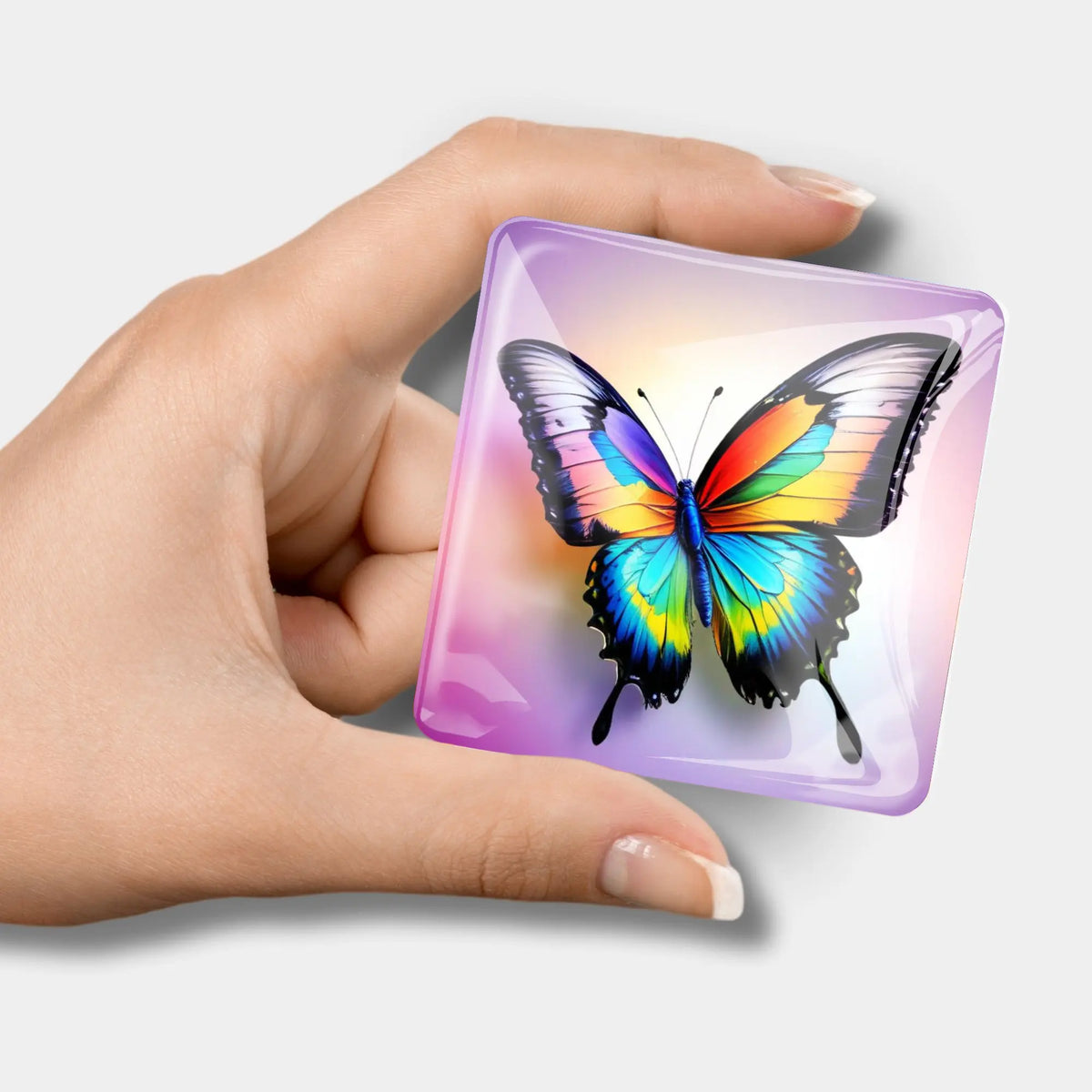 Bunter Schmetterling Cover Minder aus Glas als praktisches Zubehör für dein nächstes Diamond Painting Projekt