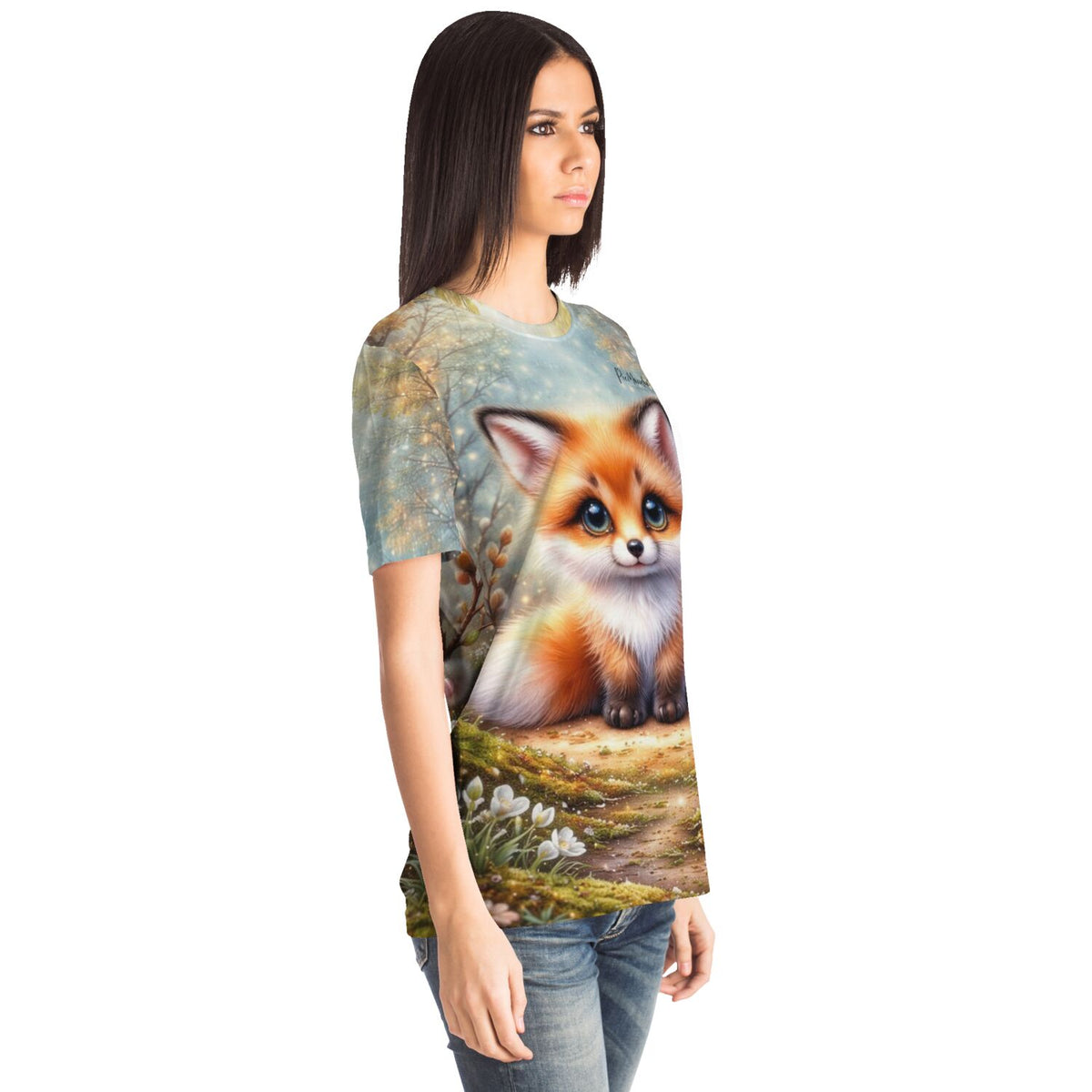 Frau trägt Dreamer T-Shirt mit süßem Fuchs-Motiv, das den Stil beliebter Malen nach Zahlen und Diamond Painting Kunstwerke hat.