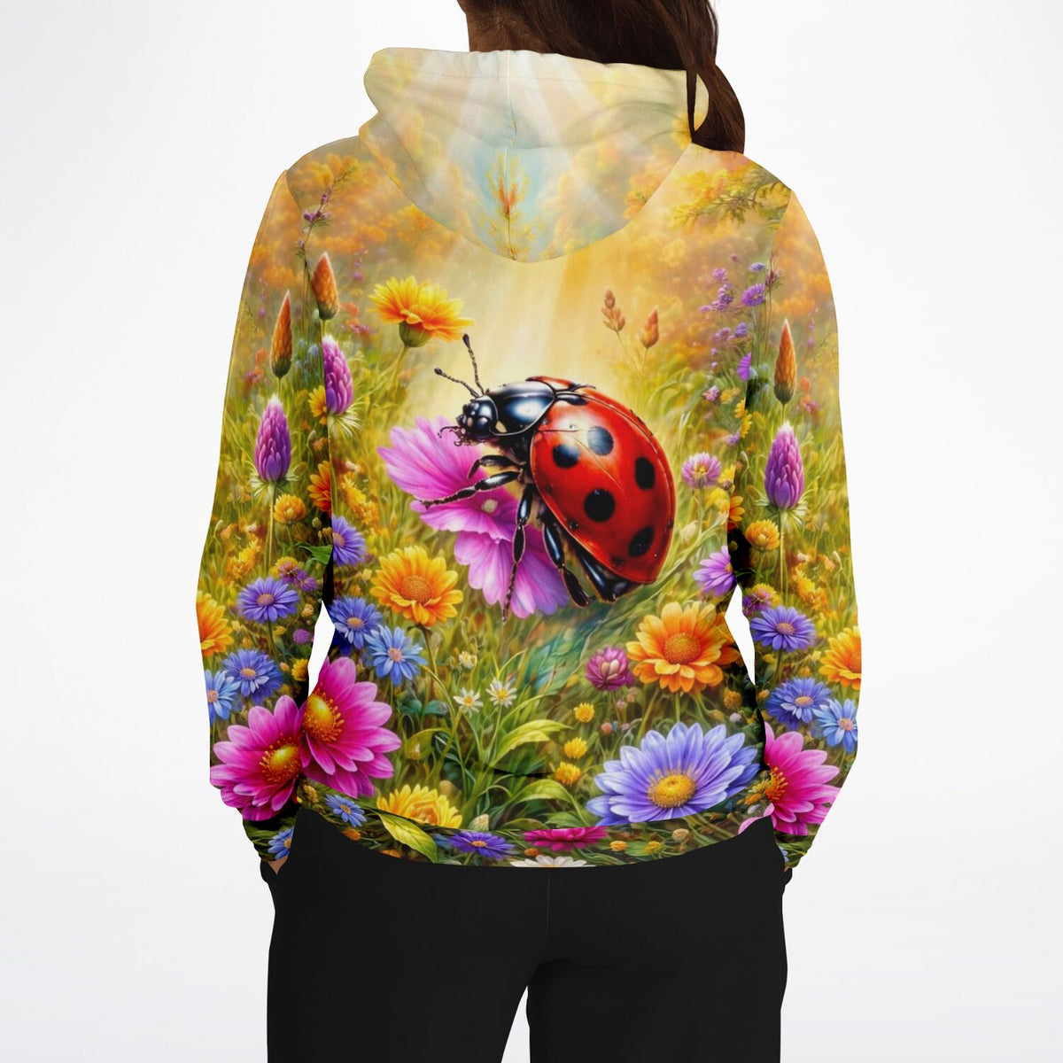 Dreamer Hoodie mit Marienkäfer und bunten Blumen, inspiriert von Malen nach Zahlen und Diamond Painting Designs