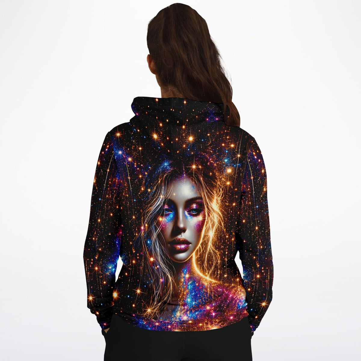 Dreamer Hoodie Elara mit galaktischem Frauenporträt im Stil von Diamond Painting und Malen nach Zahlen Motiven