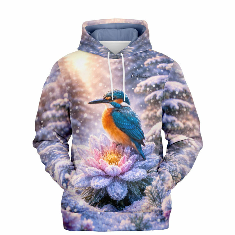 Dreamer Hoodie mit Eisvogel Motiv im verschneiten Winterwald, inspiriert von Diamond Painting und Malen nach Zahlen Design