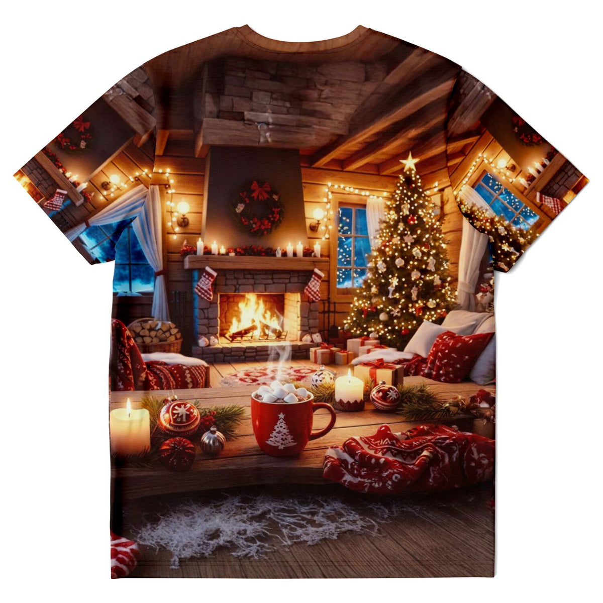 Dreamer T-Shirt Holy Night Edition mit gemütlichem Weihnachtsmotiv: Kaminfeuer, Weihnachtsbaum und dampfender Tasse.