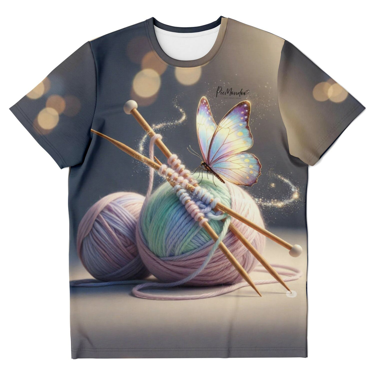 Dreamer T-Shirt mit Garnknäueln, Stricknadeln und leuchtendem Schmetterling, passend zum Diamond Painting und Malen Hobby.