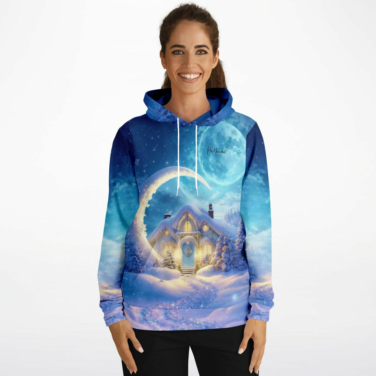 Dreamer Hoodie mit Moon and Snow Motiv in leuchtenden Blautönen für Fans von Diamond Painting und kreativen Hobbys