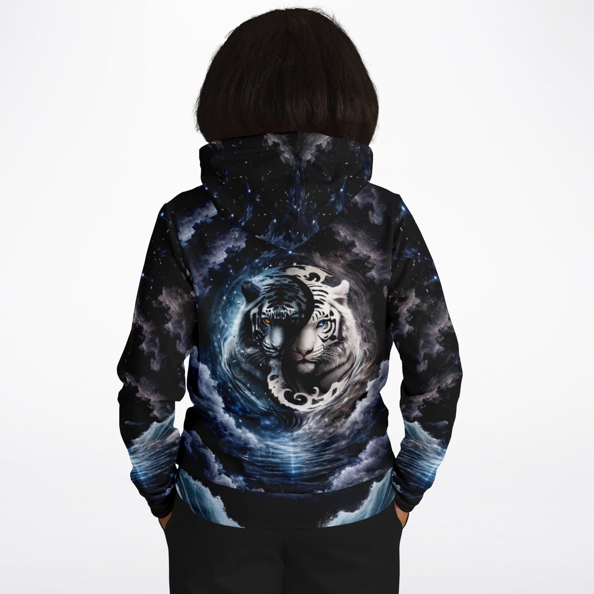 Dreamer Hoodie mit Ying und Yang Tiger Motiv in kosmischem Design auf schwarzem All-Over-Print Stoff