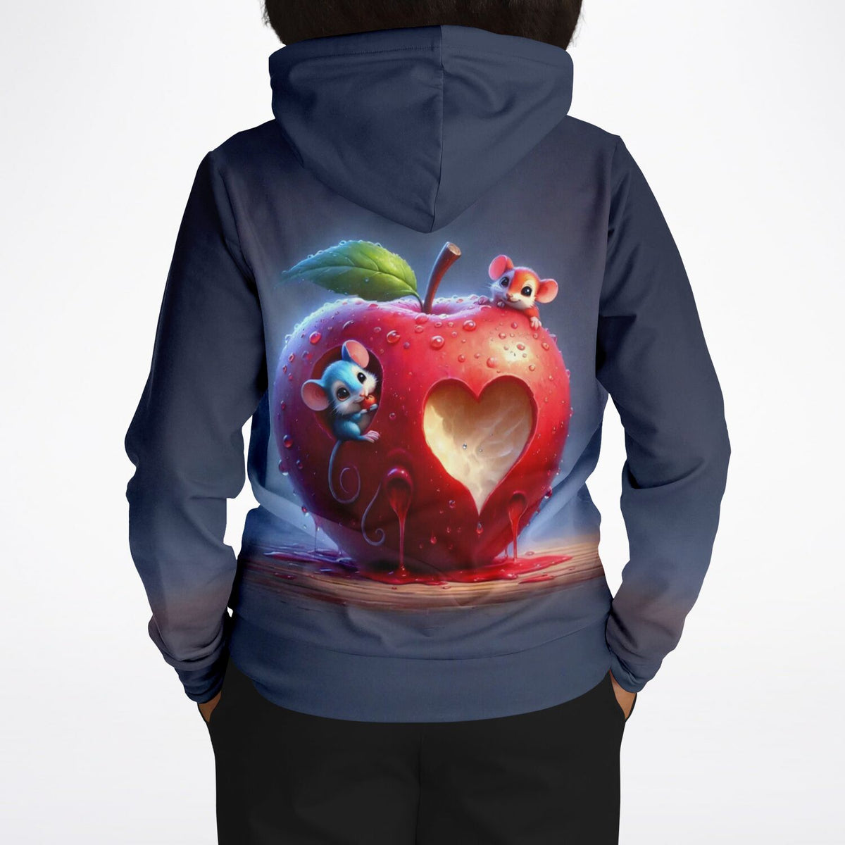 Dreamer Hoodie mit Motiv Liebe im Mäusehaus, roter Apfel mit Herz und zwei niedlichen Mäusen für DIY-Fans