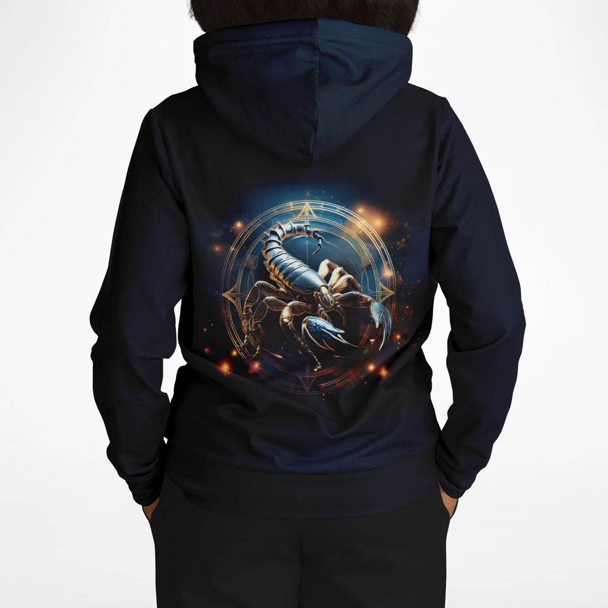 Schwarzer Dreamer Hoodie mit Sternzeichen Skorpion Motiv, ideal für Fans von Malen nach Zahlen und Diamond Painting Kunst.