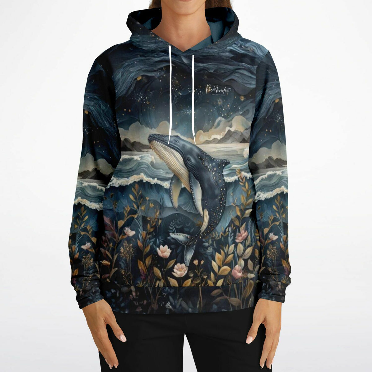 Dreamer Hoodie mit Meeresträume Motiv, künstlerischer Allover-Print mit Wal, Ozean und Pflanzen von Picmondoo