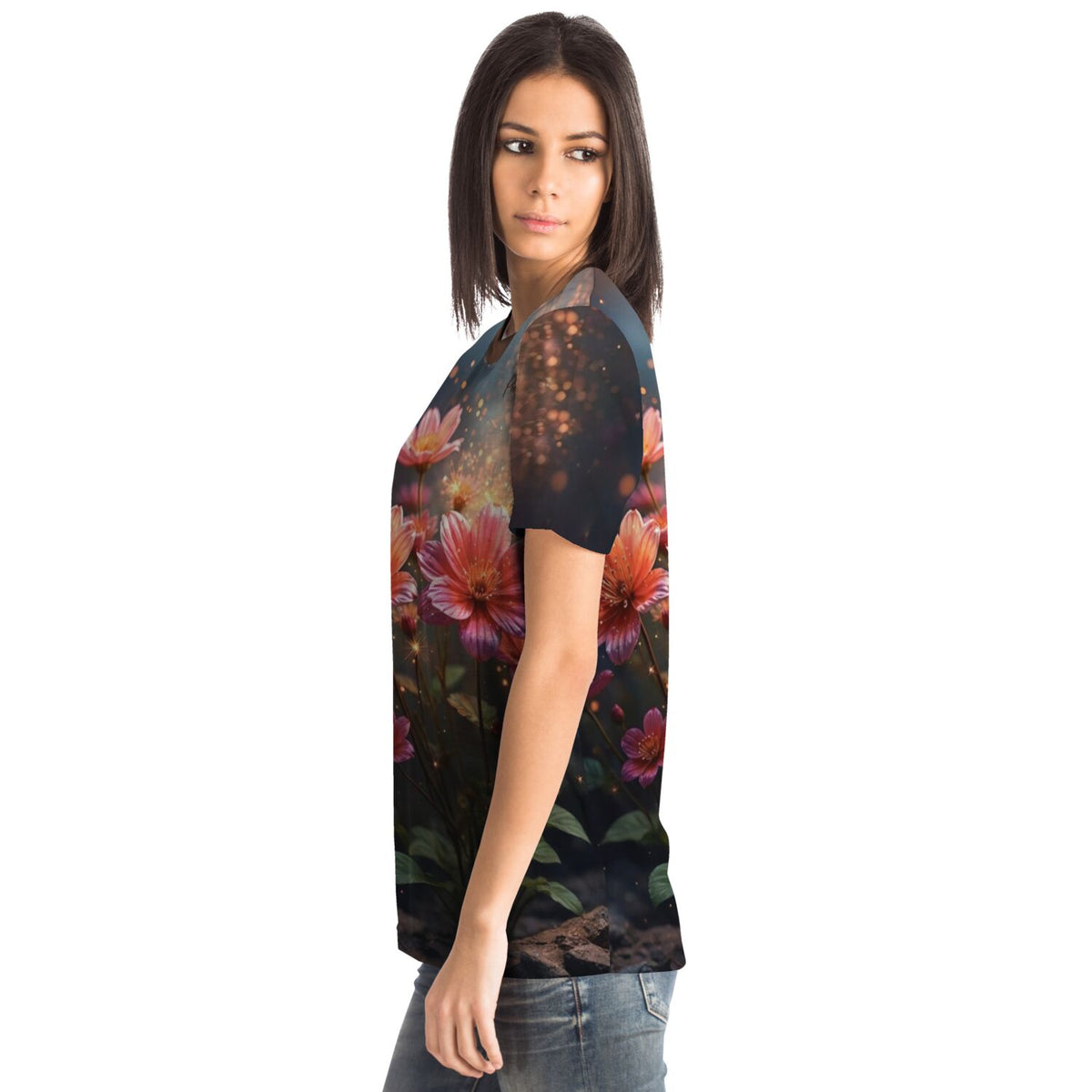 Frau trägt T-Shirt mit Blumen-Design im Stil von Diamond Painting und Malen nach Zahlen für Erwachsene