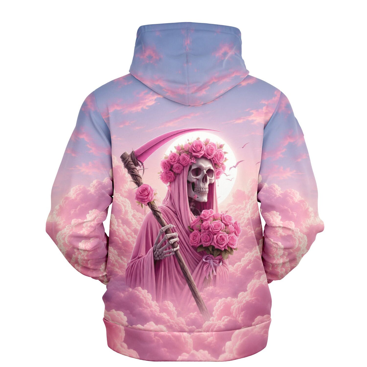 Dreamer Hoodie mit Totenkopf und Rosen-Design vor rosa Wolkenhimmel im All-Over-Print