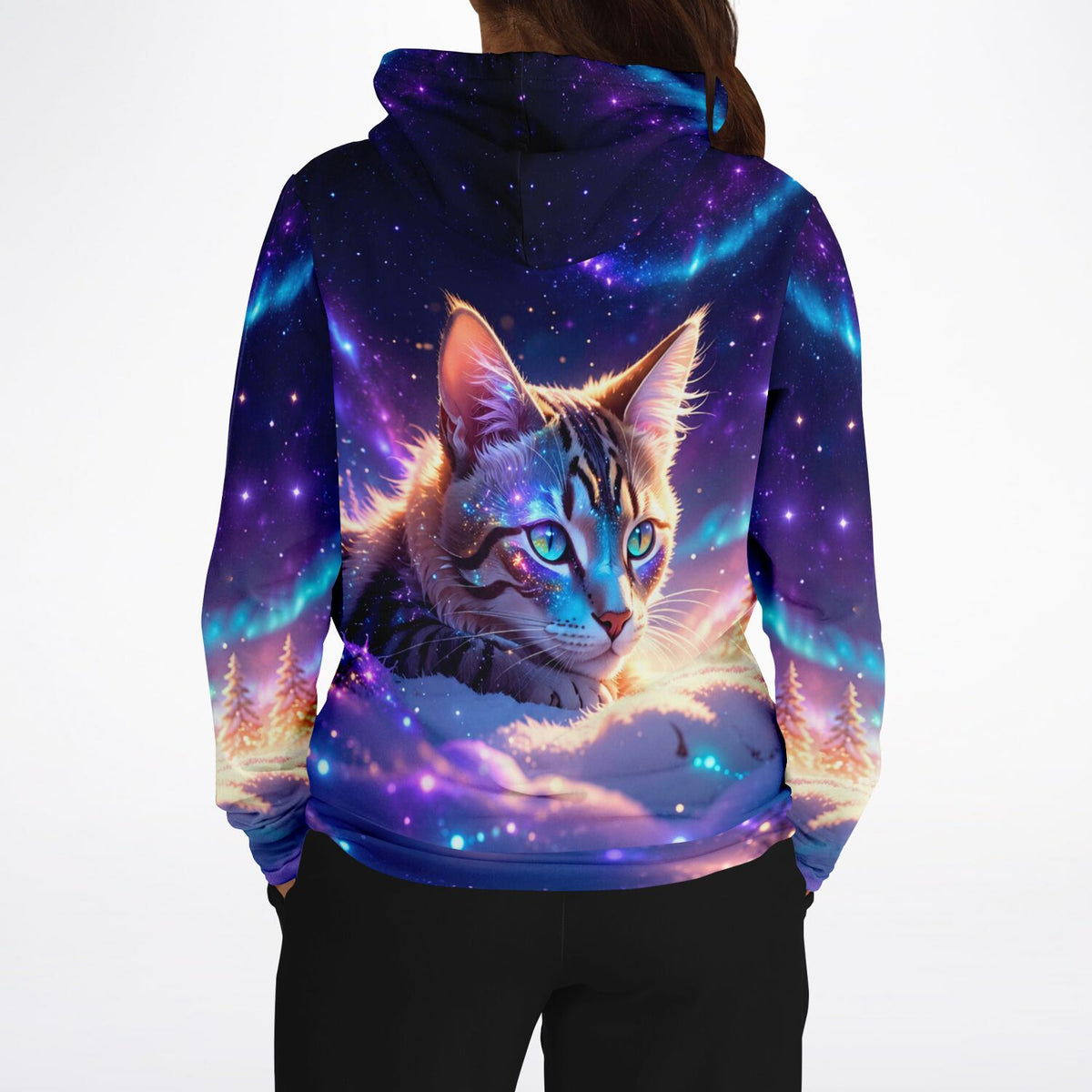 Dreamer Hoodie Samtpfote mit galaktischem Katzenmotiv, Sternenhimmel und Polarlicht-Design in leuchtenden Farben.