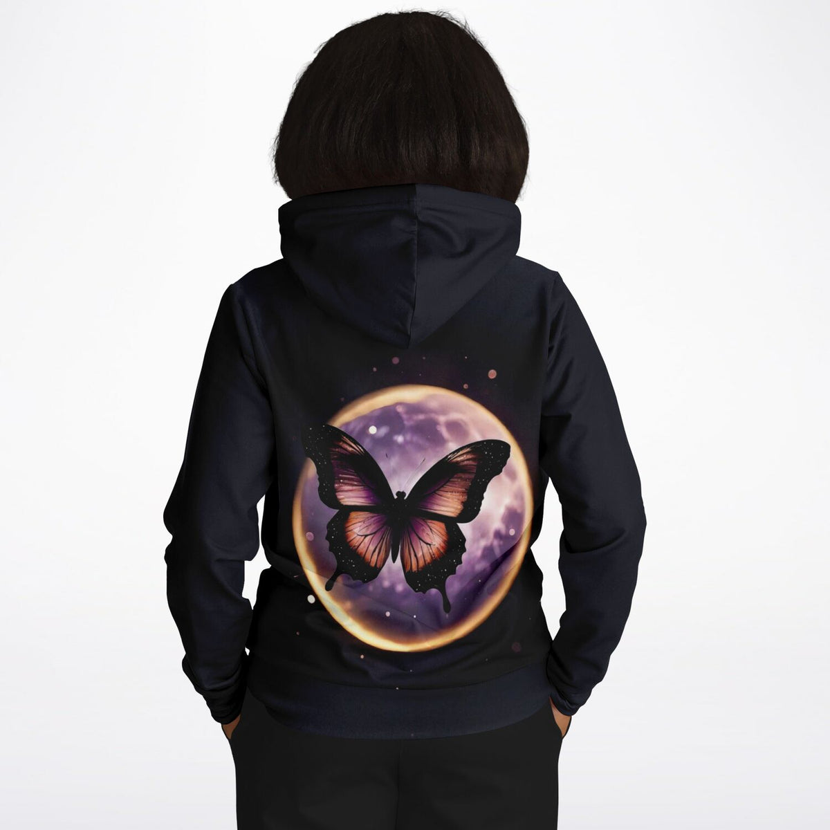 Schwarzer Dreamer Hoodie mit lila Mond und Schmetterling-Motiv im Stil von Diamond Painting Kunstwerken