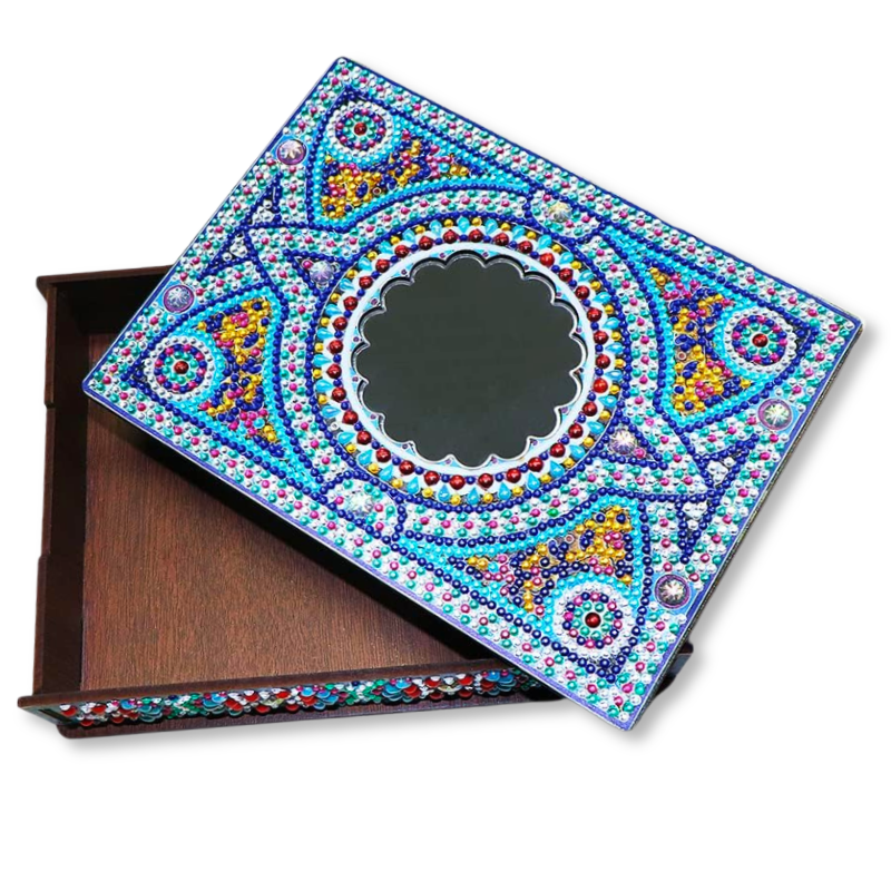 Mit bunten Steinen verziertes Diamond Painting Holzkästchen im Mystic Mandala Design mit Spiegel.