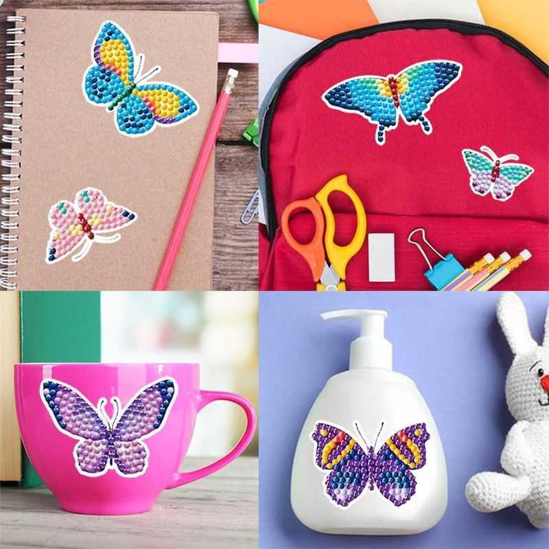 Diamond Painting Sticker Set mit bunten Schmetterlingen auf Notizbuch, Rucksack, Tasse und Seifenspender