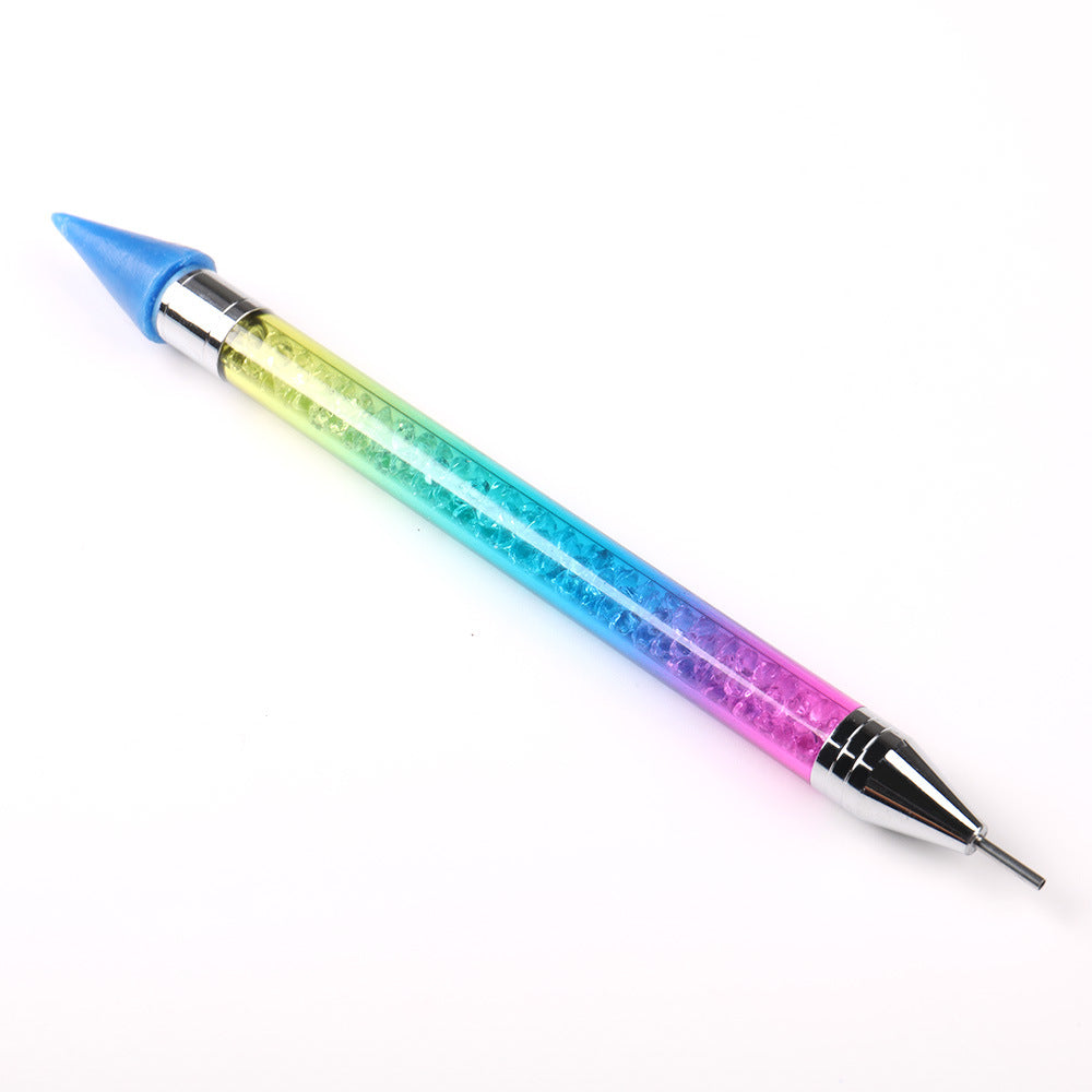 Bunter Rainbow Diamond Painting Stift als praktisches Werkzeug für funkelnde 5D Diamanten auf weißem Hintergrund.