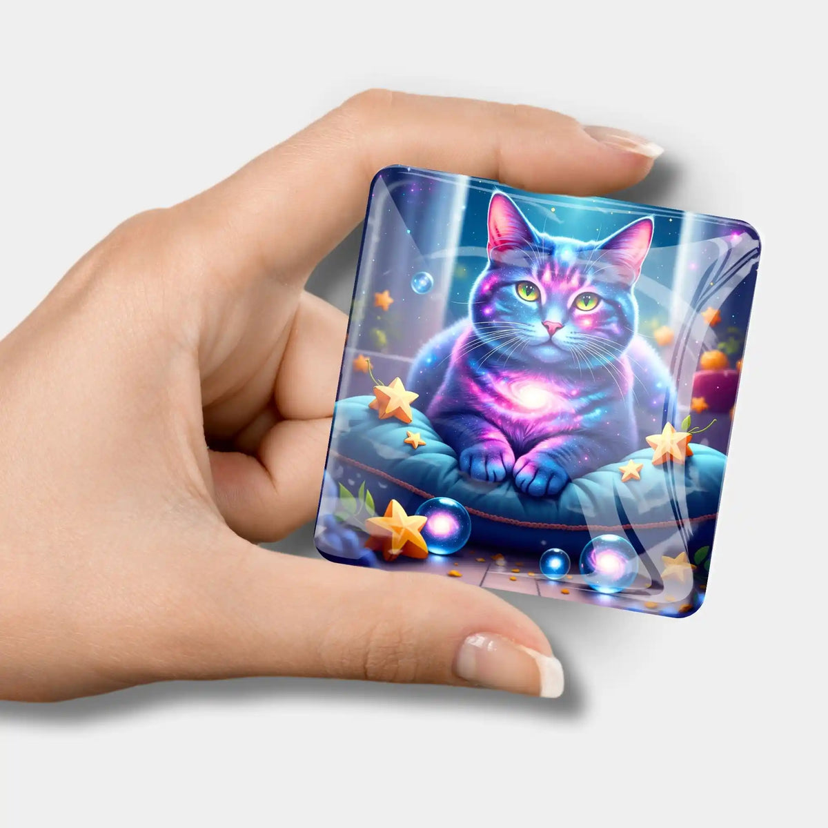 Quadratischer Diamond Painting Cover Minder Wächterin Andromeda mit leuchtendem Katzen-Motiv für kreative DIY-Bastelsets