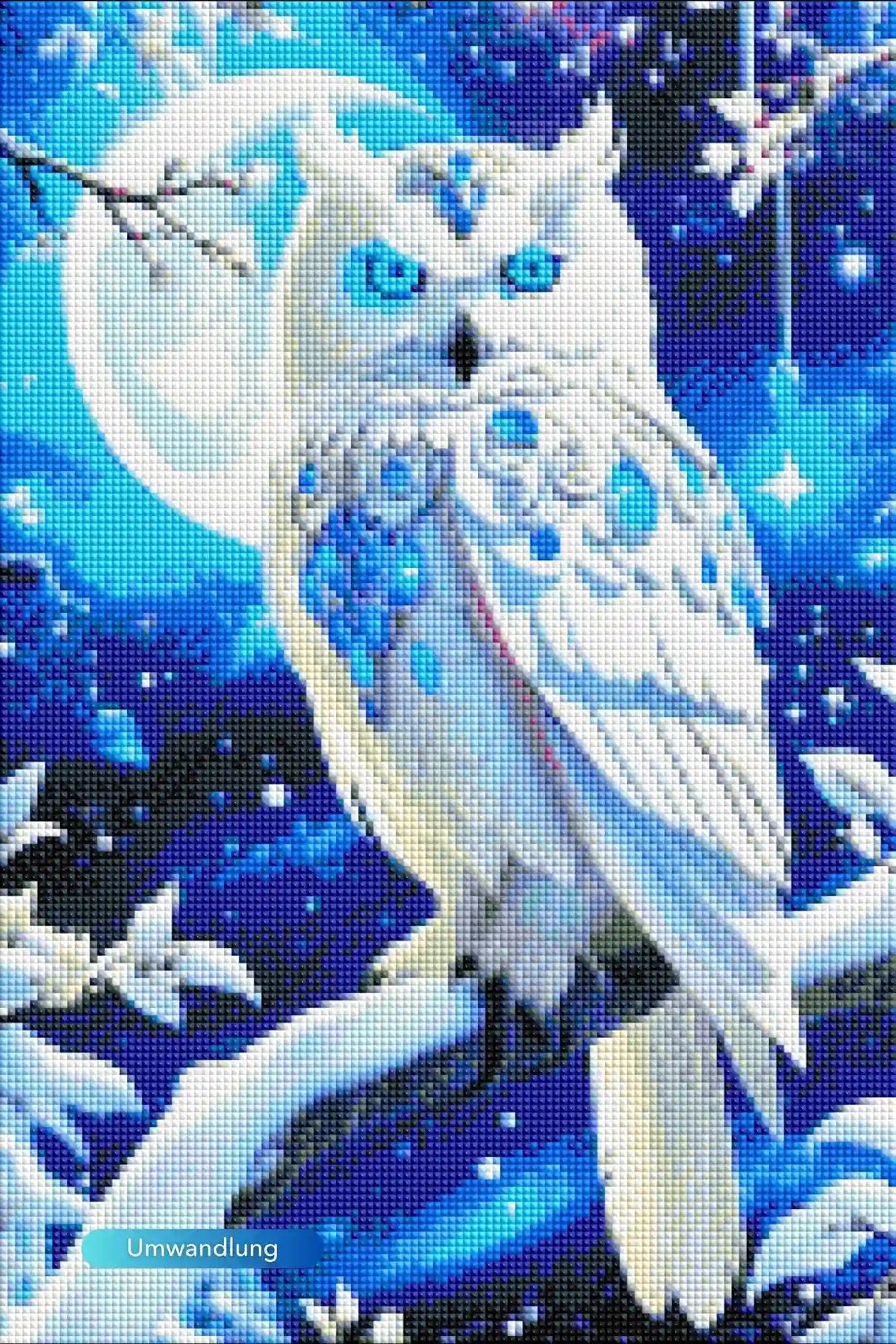Diamond Painting Set mit weißer Eule mit strahlend blauen Augen vor Vollmond in einer nächtlichen Waldlandschaft