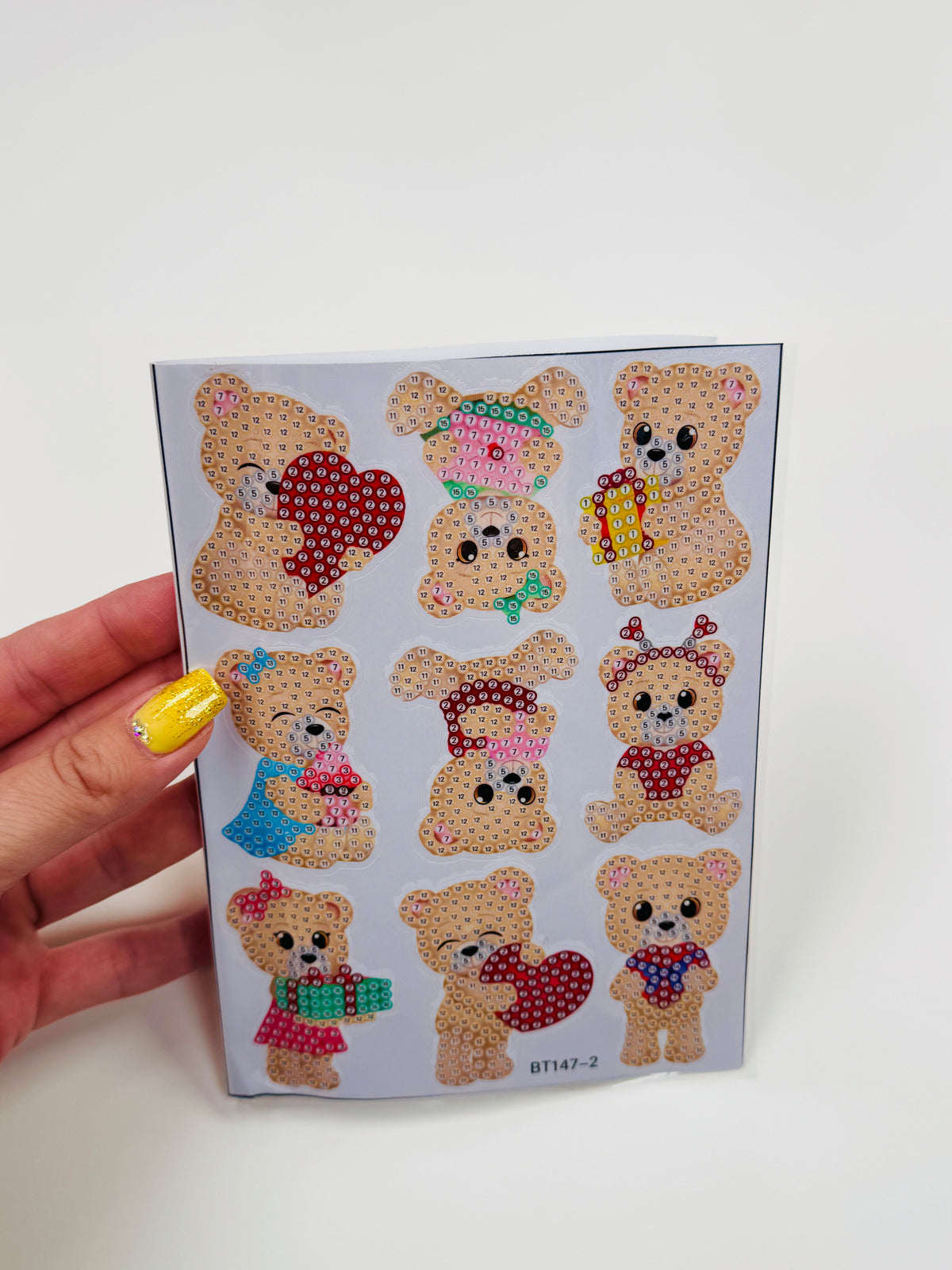 Diamond Painting Sticker Set mit niedlichen Bärchen-Motiven, Herzen und Zahlen-Codes für kreatives Basteln