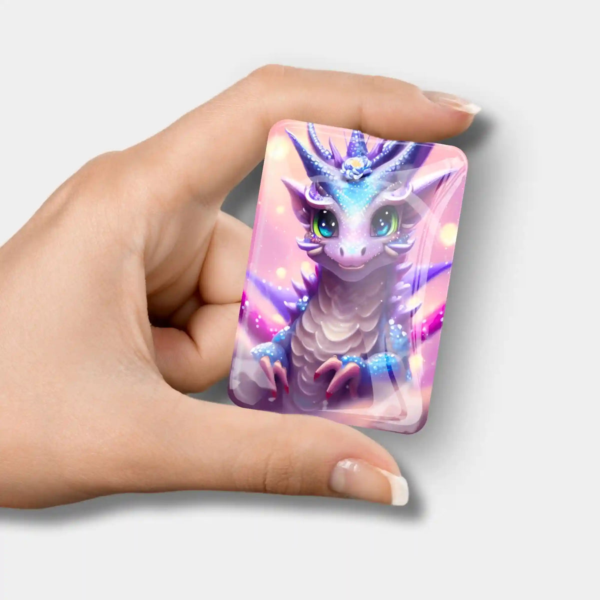Magischer Cover Minder mit süßem Drachen-Motiv als praktisches Zubehör für Diamond Painting und Bastelsets