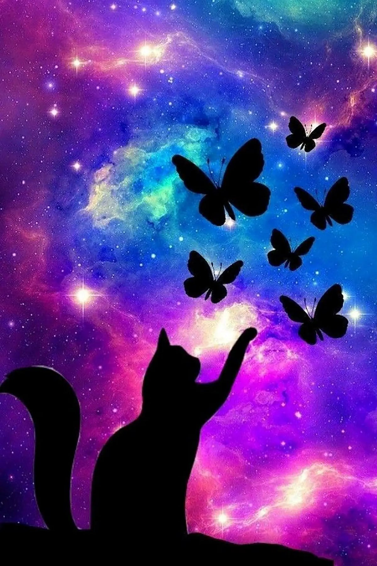 Diamond Painting Leuchtbild mit Katzen-Silhouette, die nach Schmetterlingen vor einem bunten Galaxie-Hintergrund greift.