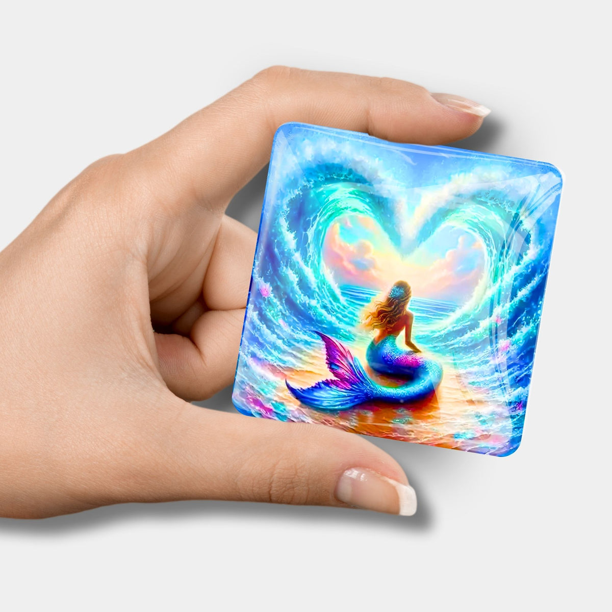 Quadratischer Diamond Painting Cover Minder mit Meerjungfrau-Motiv und herzförmiger Meereswelle als praktisches Zubehör