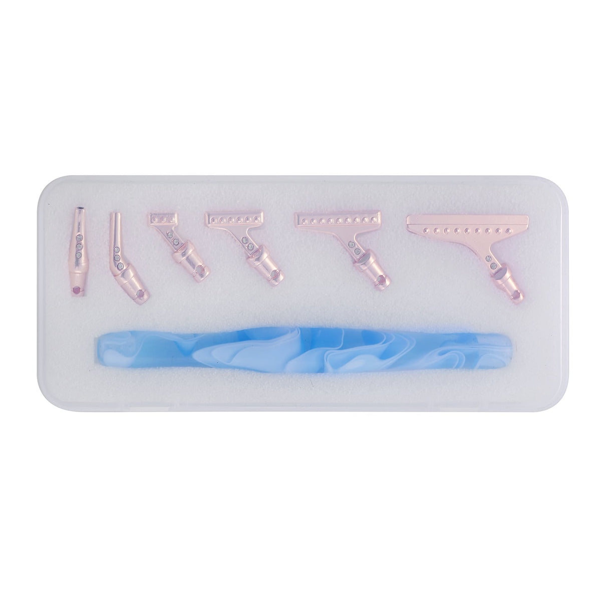 Ergonomischer Diamond Painting Stift in Blau mit verschiedenen roségoldenen Aufsätzen in einer Aufbewahrungsbox