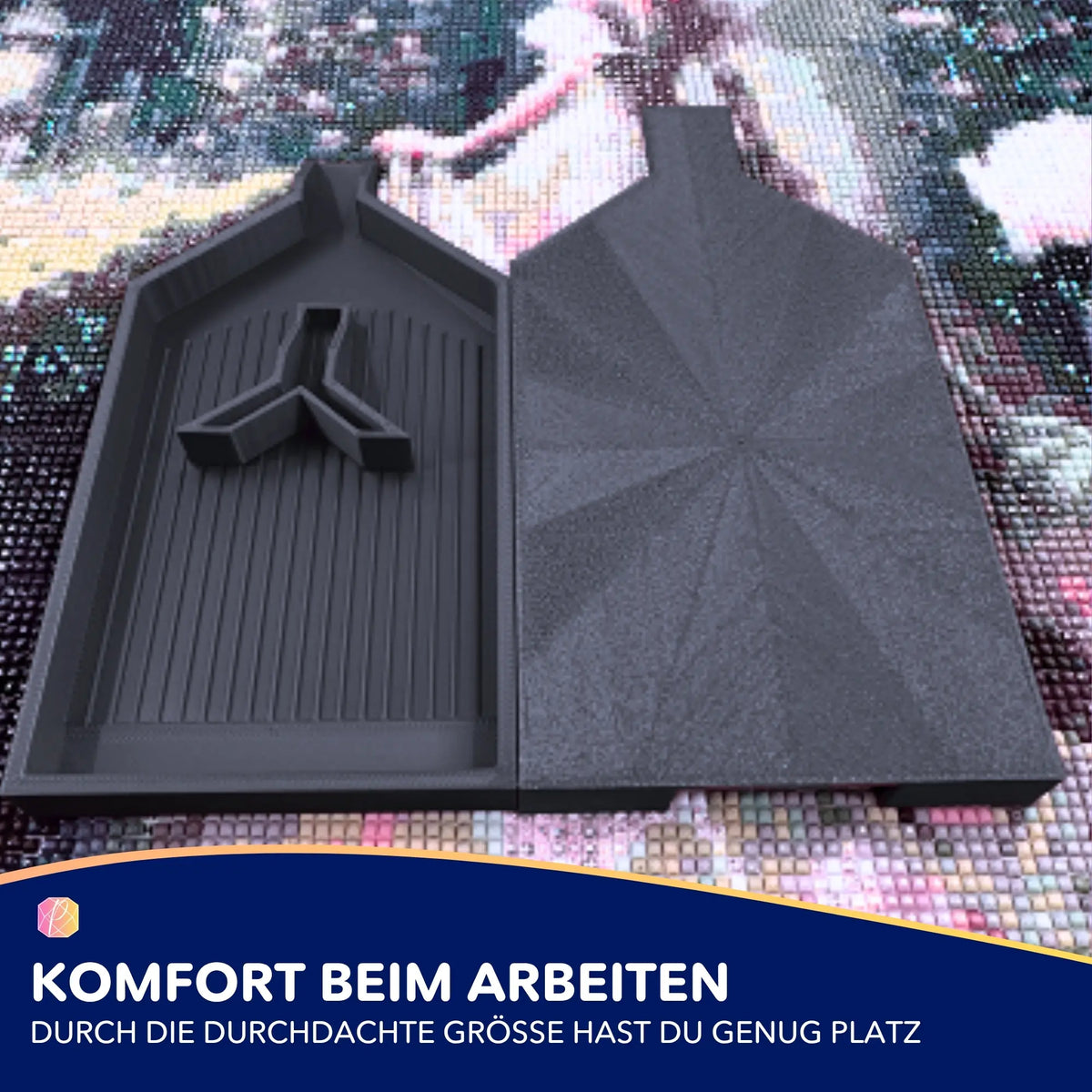 Schwarzes Diamond Painting Glitzerschiffchen als Zubehör zum Sortieren von Diamanten auf einem fertigen Bild.