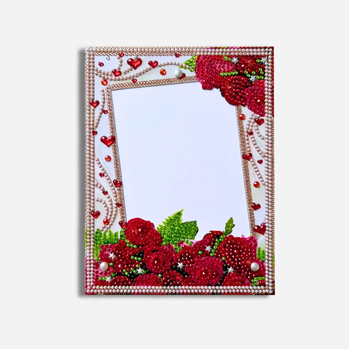 Diamond Painting Bilderrahmen 15x20 mit Rosen Motiv und funkelnden Herz-Steinchen zum Selbermachen