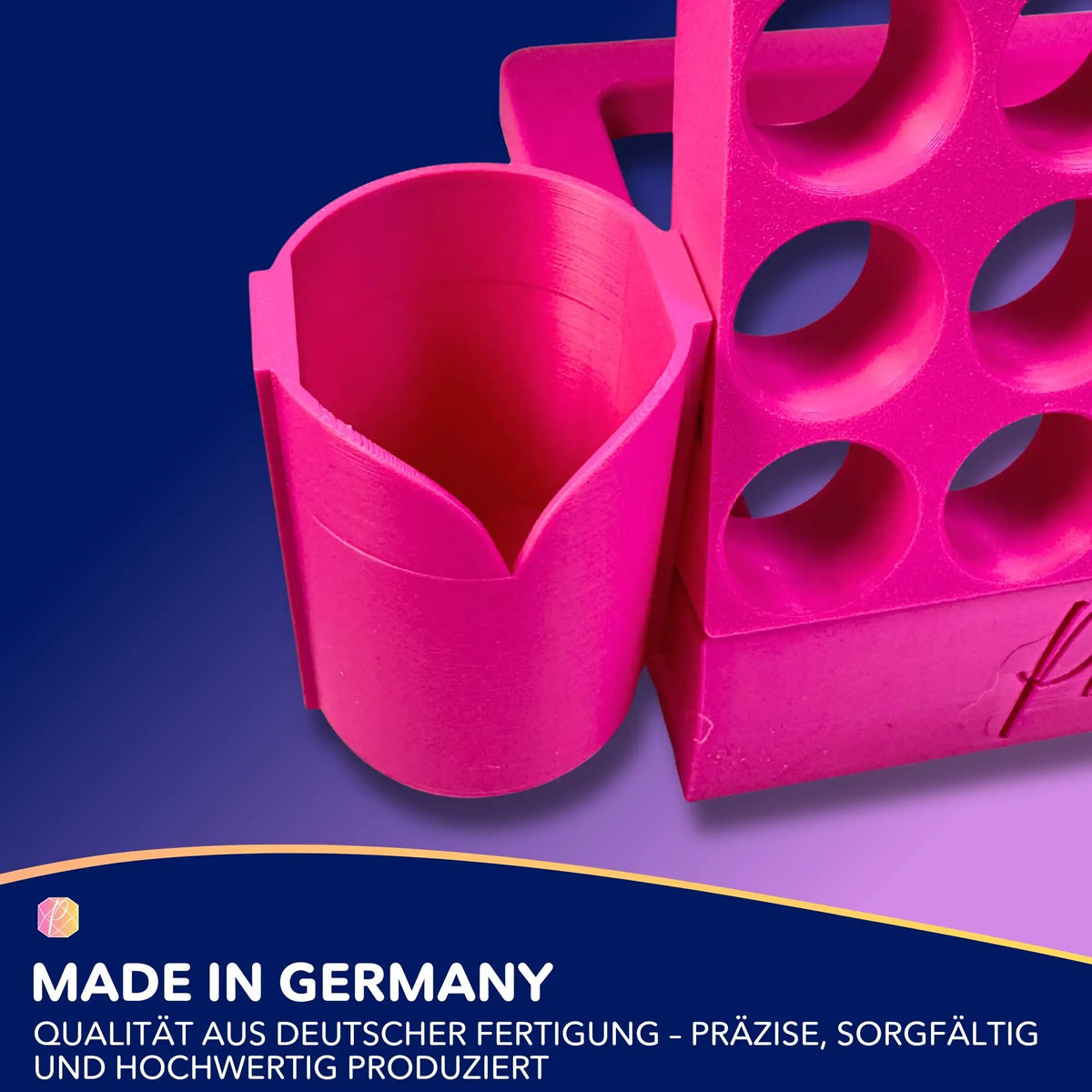 Pinke 3D-gedruckte Stiftehalterung als Diamond Painting Zubehör für sechs Stifte zur strukturierten Aufbewahrung.