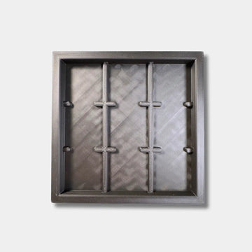 Schwarzes 3D Coverminder Brett zur Aufbewahrung von Diamond Painting Zubehör mit quadratischen Ablagefächern.