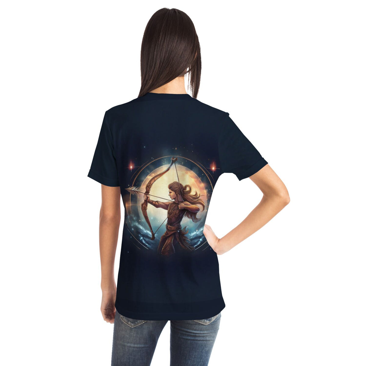 Dunkelblaues T-Shirt mit Sternzeichen Schütze Motiv, digitaler Kunstdruck eines Bogenschützen vor leuchtendem Vollmond
