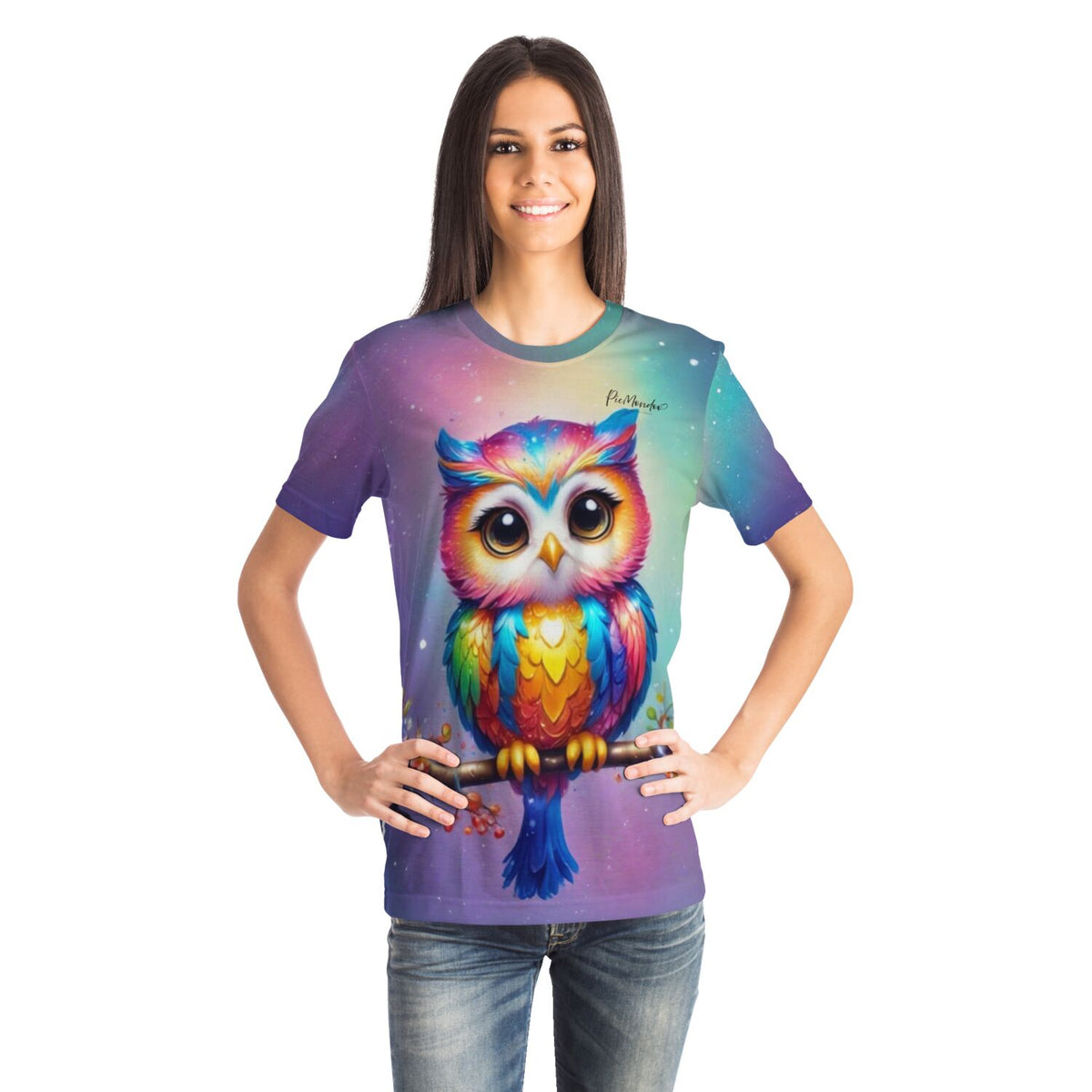 Frau trägt ein T-Shirt mit buntem Eulen-Motiv im Stil von Diamond Painting und Malen nach Zahlen Designs