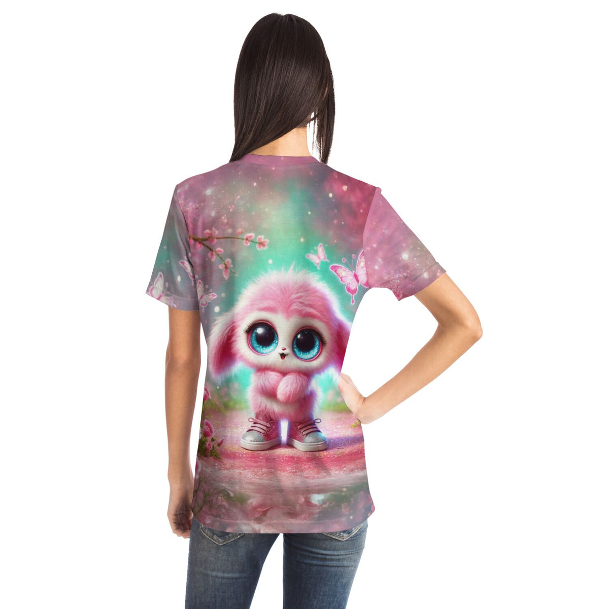 Dreamer T-Shirt mit flauschigem rosa Wesen, Schmetterlingen und magischem Licht – perfekt für Fans von Malen nach Zahlen