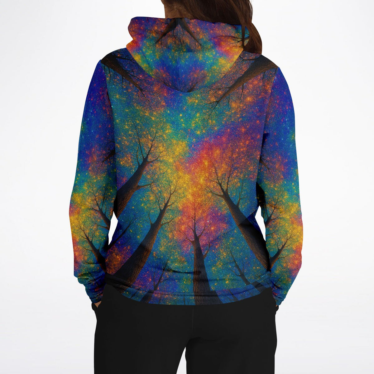 Hoodie mit Regenbogenwald Motiv, dessen leuchtende Farben an ein Diamond Painting oder Malen nach Zahlen Design erinnern.