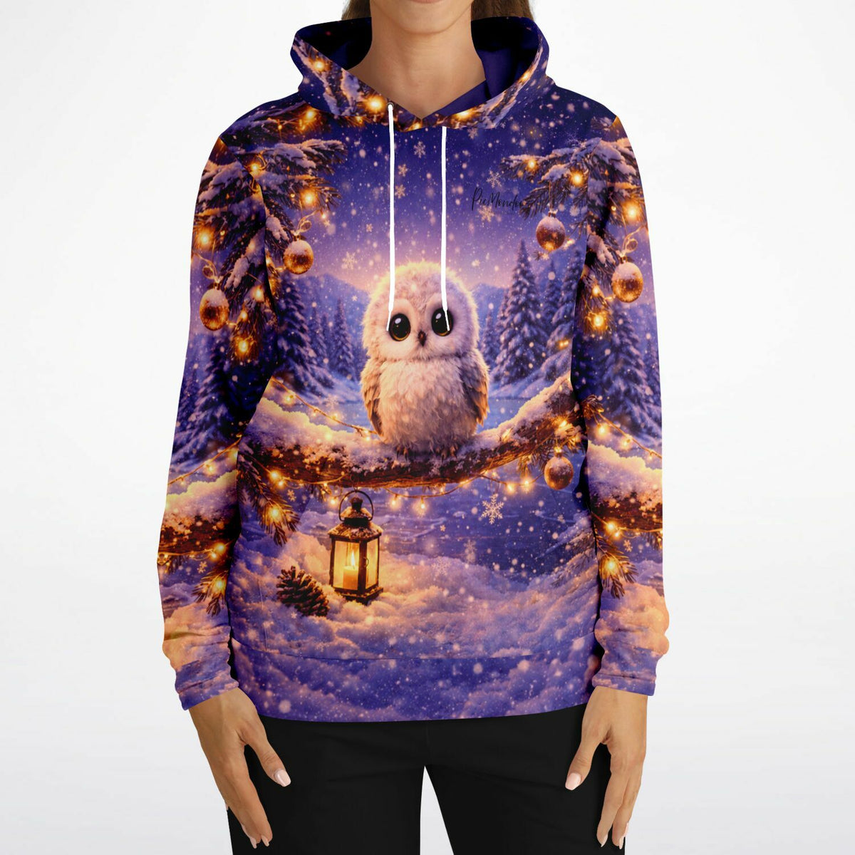 Dreamer Hoodie mit Eulen-Motiv in winterlicher Lichterwelt, inspiriert durch Diamond Painting und Malen nach Zahlen Stil