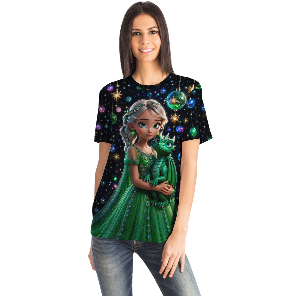 Frau trägt Dreamer T-Shirt mit Dragon Girl Motiv im Stil beliebter Diamond Painting und Malen nach Zahlen Designs