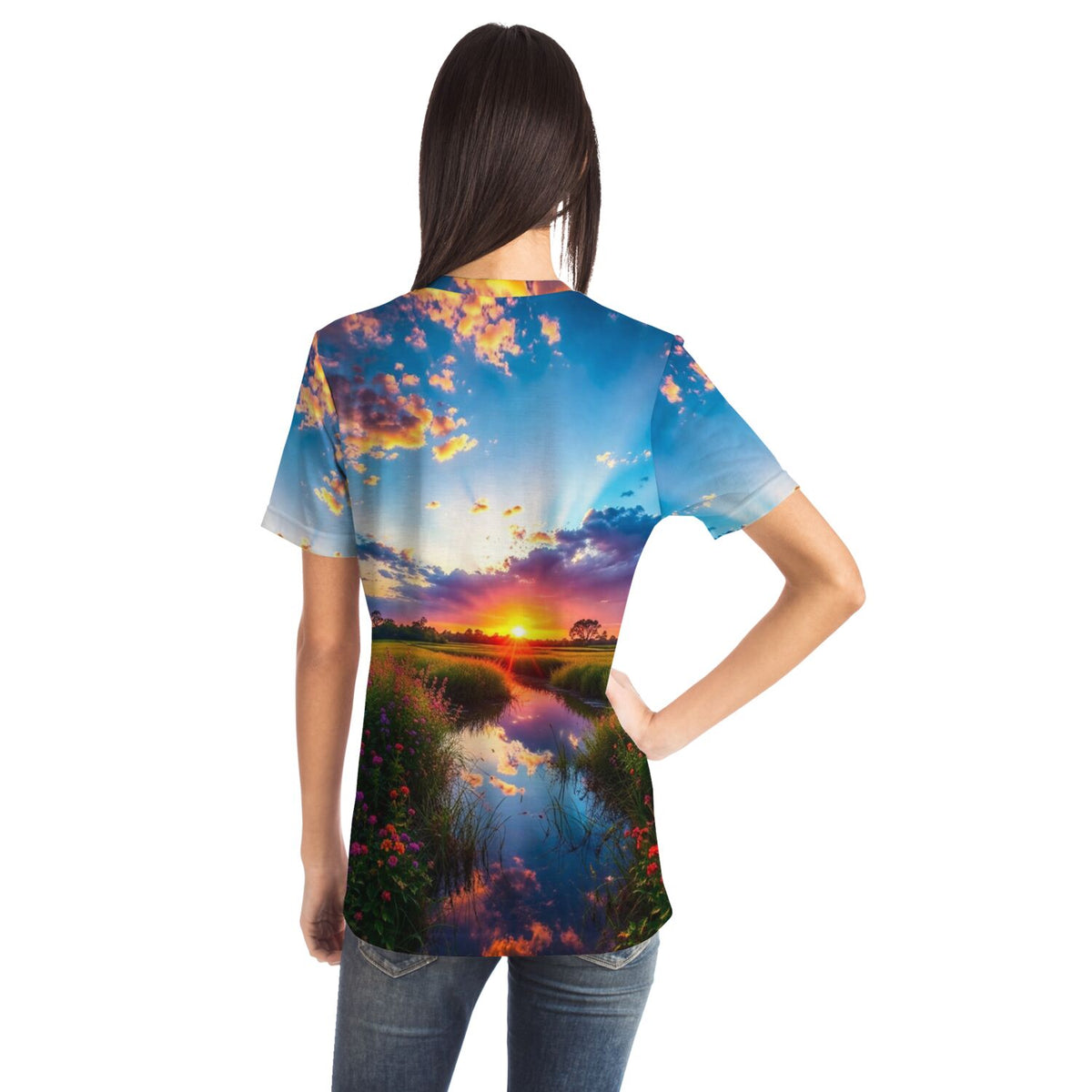 Dreamer T-Shirt mit Morgenrot-Landschaftsmotiv, wie man es von Diamond Painting oder Malen nach Zahlen Vorlagen kennt.