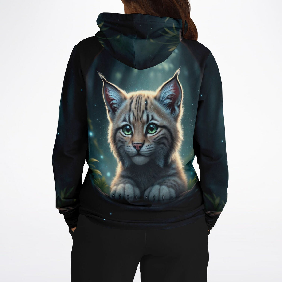 Dreamer Hoodie mit mystischem Luchs-Motiv in Wald-Atmosphäre, ideal für Fans von Diamond Painting und kreativen Designs.