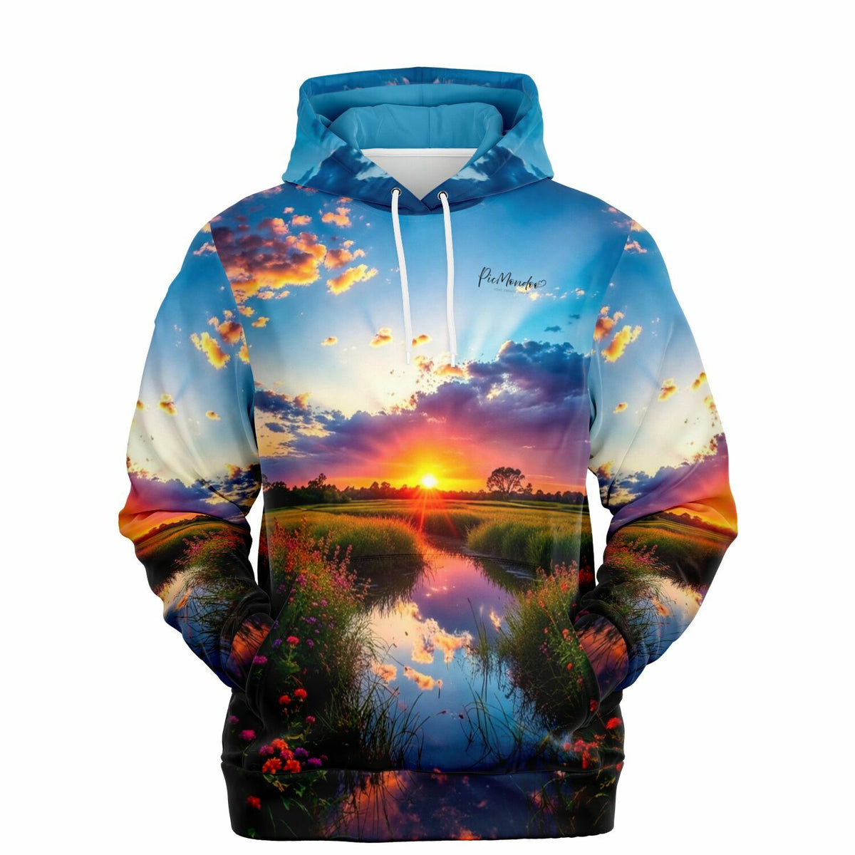 Dreamer Hoodie Morgenrot mit vollflächigem Motiv eines idyllischen Sonnenuntergangs über einer Blumenwiese am Fluss