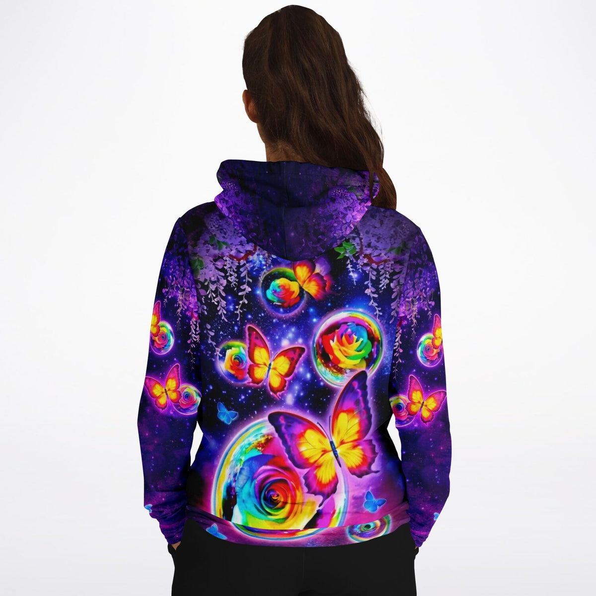 Hoodie mit Schmetterlingstanz und bunten Rosen im Mondschein-Design, perfekt für Fans von Diamond Painting Motiven.