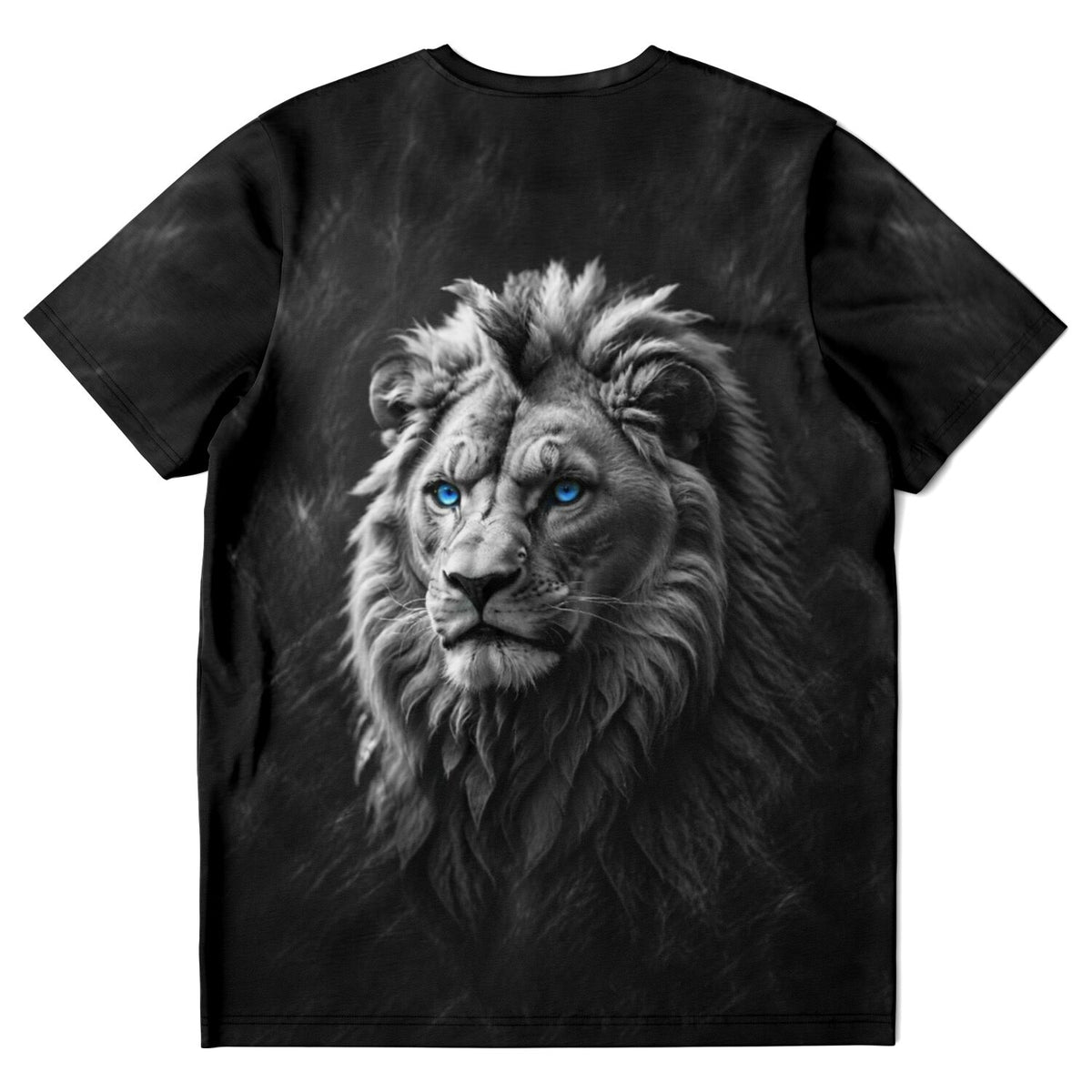 Schwarzes Dreamer T-Shirt mit Löwen-Print und leuchtend blauen Augen, passend für Diamond Painting Fans.