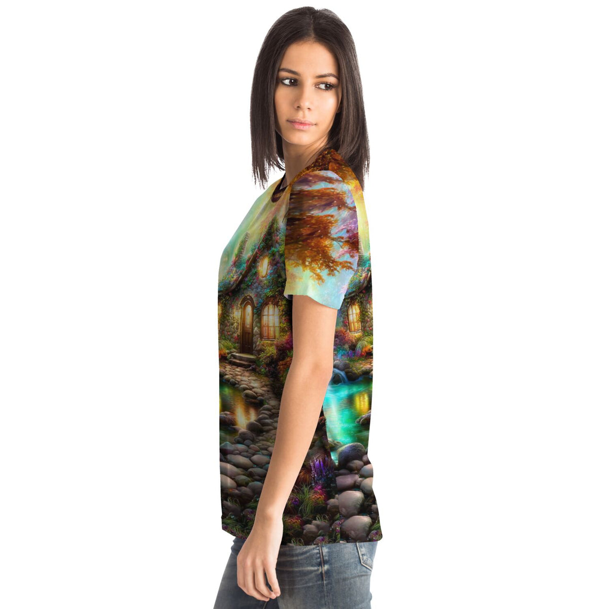 Frau trägt Dreamer T-Shirt mit idyllischem Motiv, wie es für Diamond Painting und Malen nach Zahlen beliebt ist