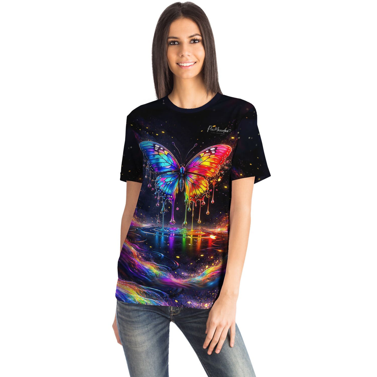 Frau trägt T-Shirt mit buntem Waterdrop-Schmetterling im Stil beliebter Diamond Painting und Malen nach Zahlen Motive