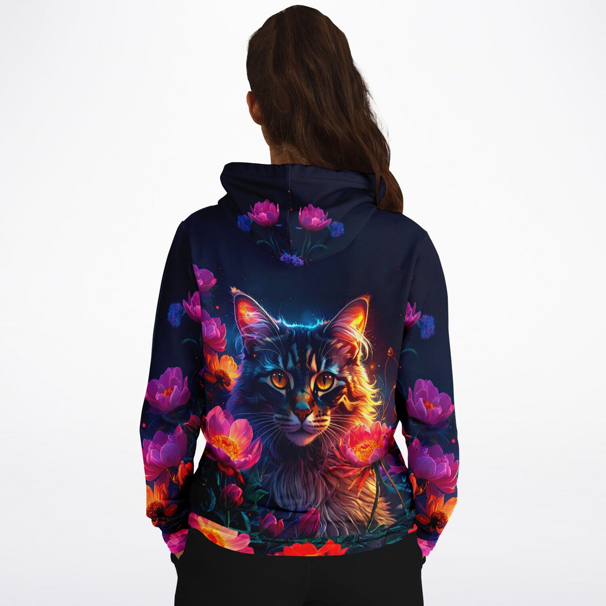 Dreamer Hoodie Hüterin der Nachtblüten mit farbenfrohem Katzen-Motiv, inspiriert von Diamond Painting Kunstdesigns.